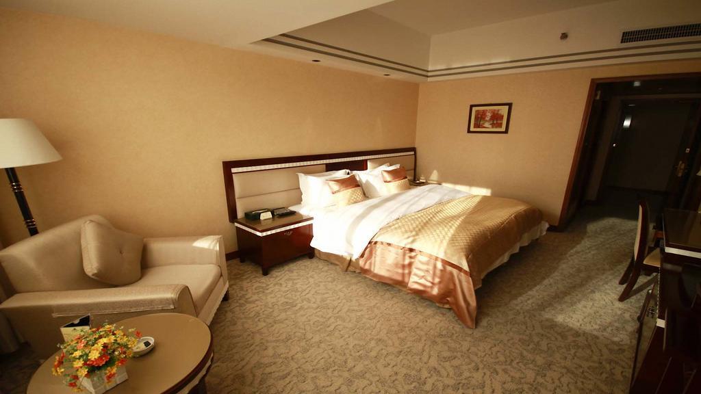 Kunming Zhongyu Hotel Exterior photo
